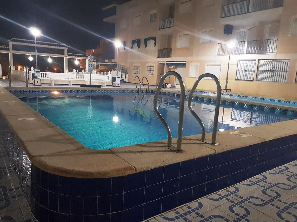 Apartament Ania Leilighet Torrevieja Eksteriør bilde