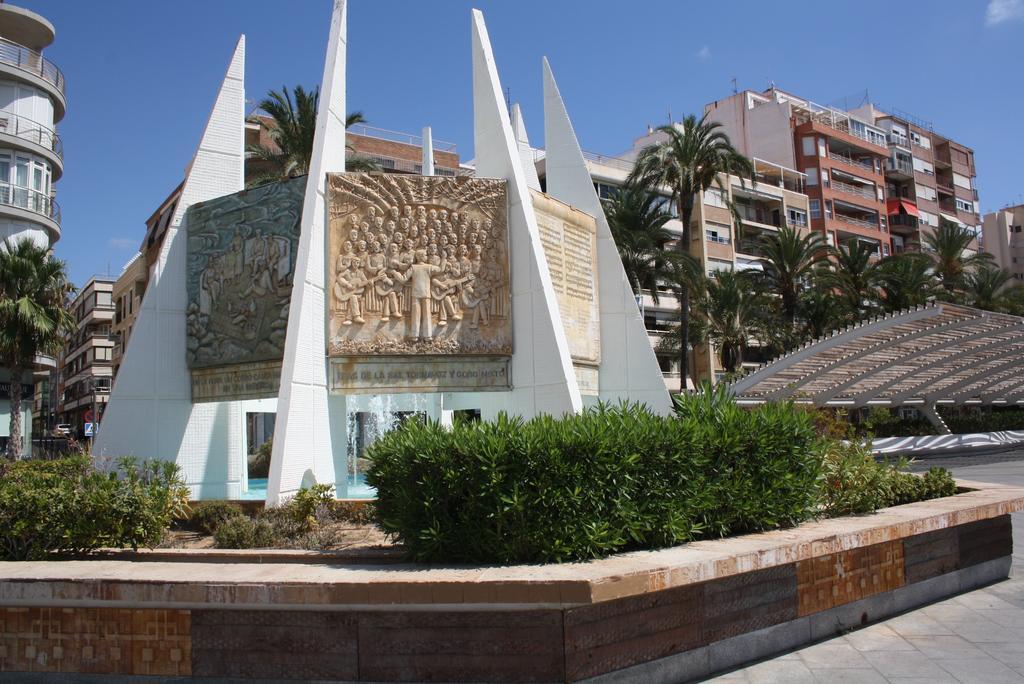 Apartament Ania Leilighet Torrevieja Eksteriør bilde